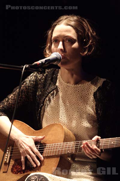 SIMONE WHITE - 2008-04-10 - PARIS - La Maroquinerie - Simone White